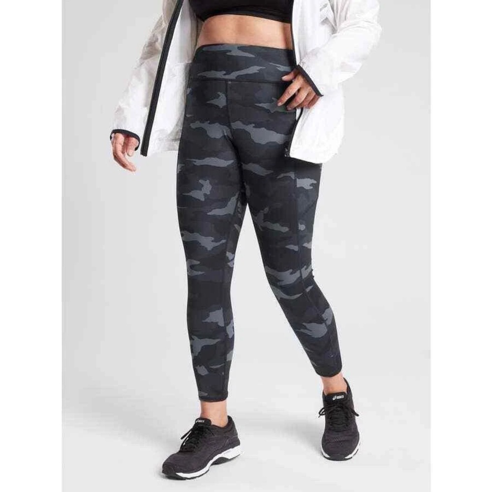 Athleta CAMO CONTENDER 7/8 TIGHT